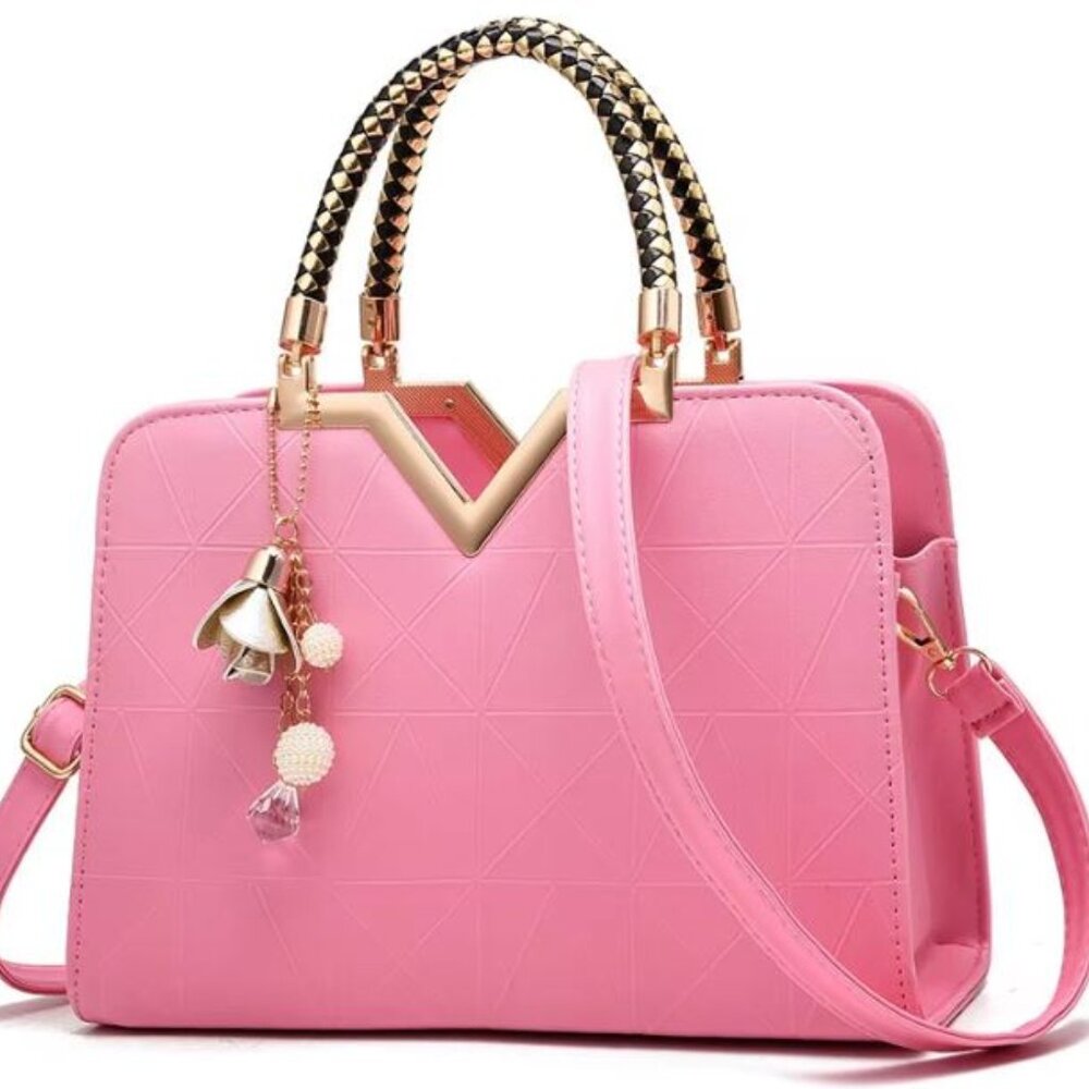 New woman's high quality Pu leather designer fashion bag.